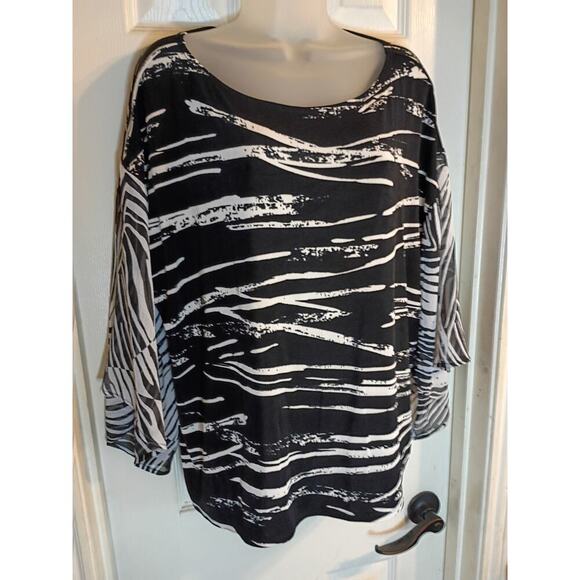 Travelers By Chico's Top Black White Striped Sz 2 Sheer Flutter Sleeves Stretch - Picture 1 of 9